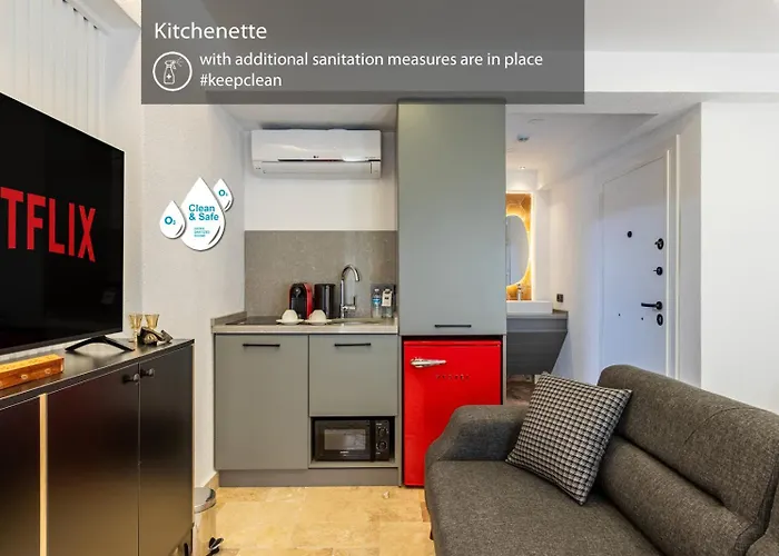 Bab - By Menar * Istanbul